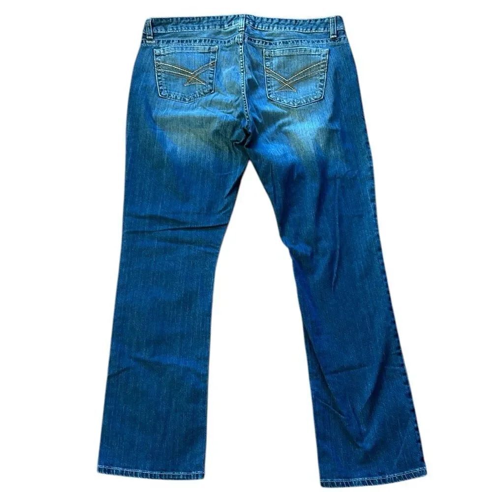 Cinch ADA Mid Rise Bootcut Jeans - Picture 8 of 8